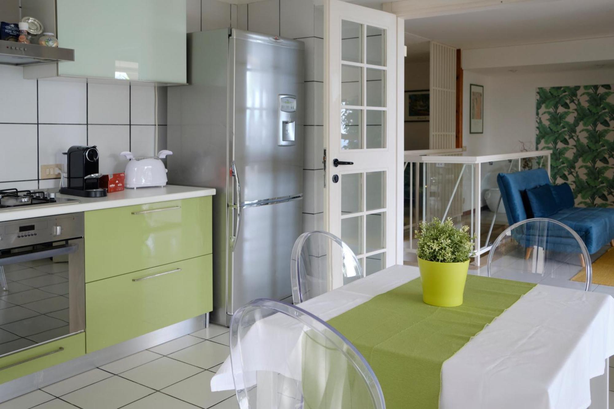 Sea Apartment & Pool 2 Палермо Екстериор снимка